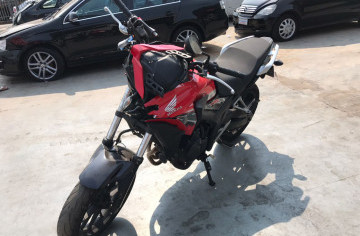 <b>HONDA CB</b> <br/>500X Veículo