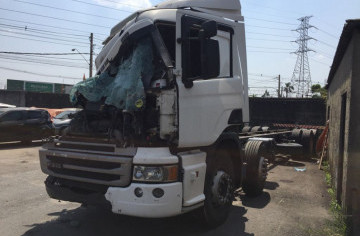 <b>SCANIA SCANIA</b> <br/>- P-310 B 8X2 E5 Veículo