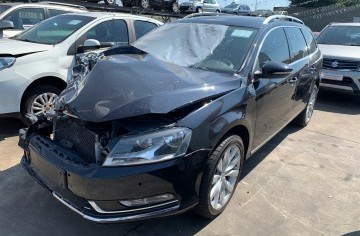 <b>Volkswagen PASSAT</b> <br/>VARIANT TURBO 2.0 FSI TIPTRONIC Veículo