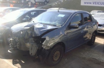 <b>RENAULT LOGAN</b> <br/>EXPRESSION HI-FLEX 1.6 8V Veículo