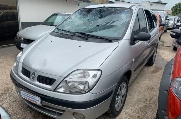 <b>RENAULT SCENIC</b> <br/>AUTHENTIQUE HI-FLEX 1.6 Veículo