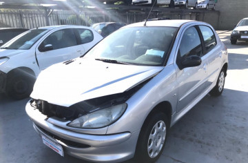 <b>PEUGEOT 206</b> <br/>SENSATION 1.4 FLEX Veículo